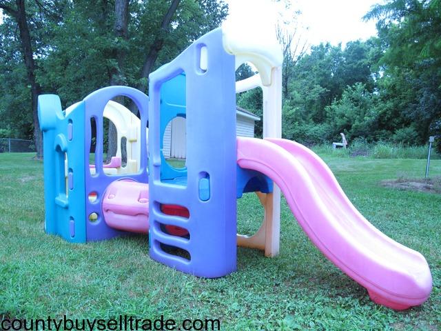 little tikes play yard