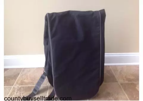 Travel bag for golf clubs