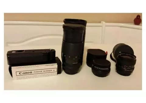 Various 35mm camera lenses & accessories