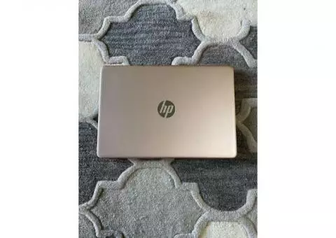 Refurbished Rose Gold Iphone XS and HP laptop